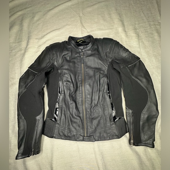 Get Stung Scorpion EXO Leather Motorcycle Riding jacket - Picture 2 of 15